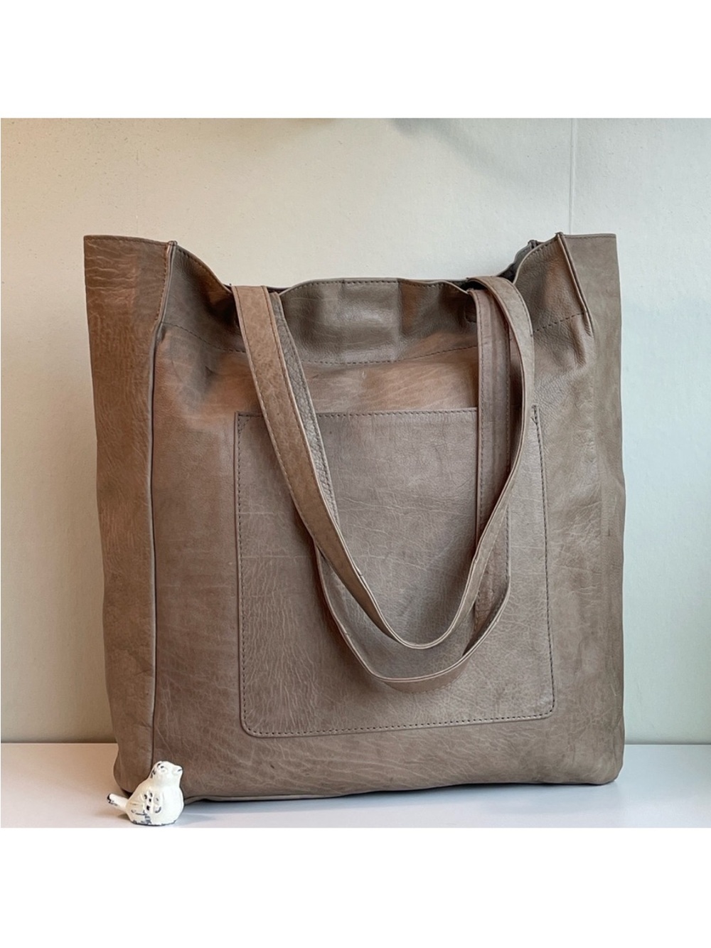 Latico Margie Leather Tote Bag New Without Tag 🏷️ 
Color: Mushroom